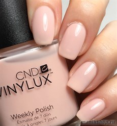 267 VINYLUX CND Uncovered Весна 2018 Коллекция Nude